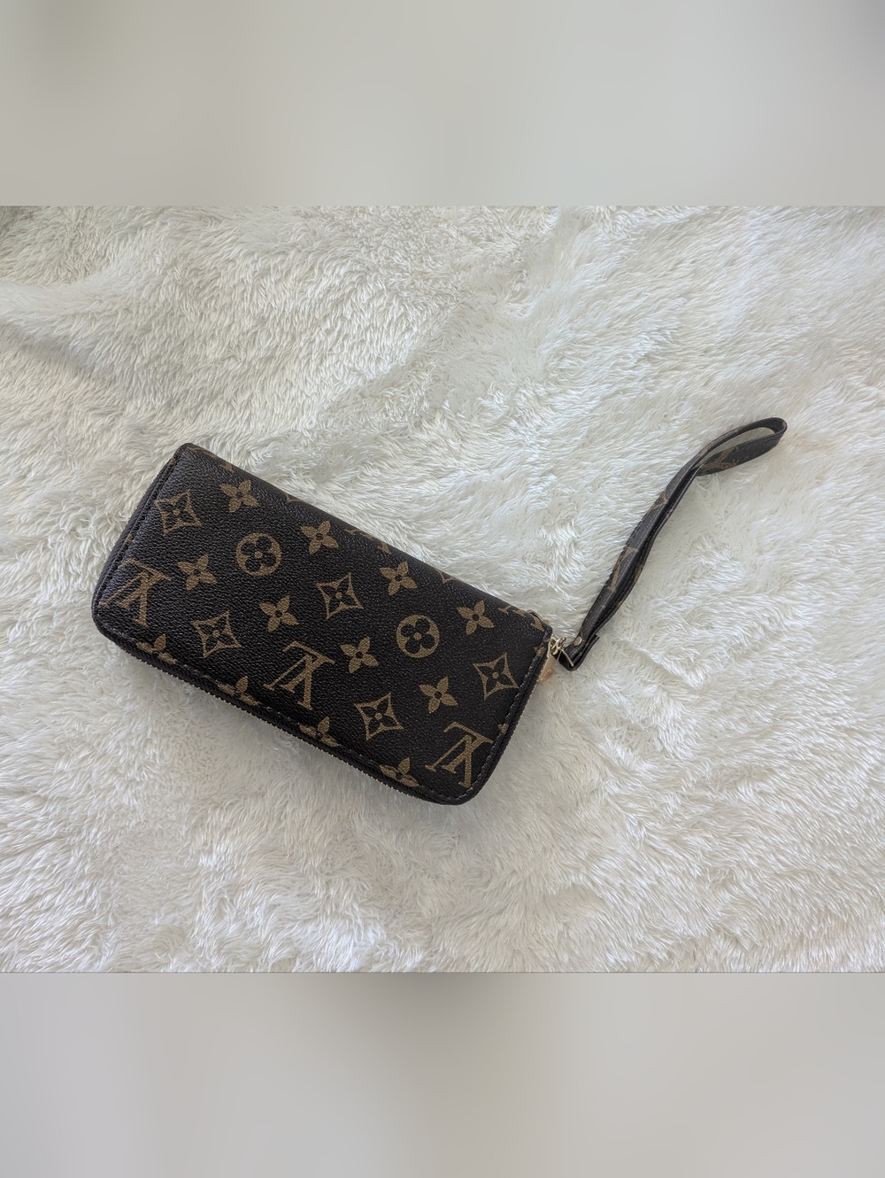 Louis Vuitton Monogram Zip Wristlet Wallet - Brown/Tan